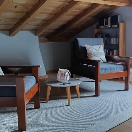 بيت للعطل Chez Tronqueira 43 *