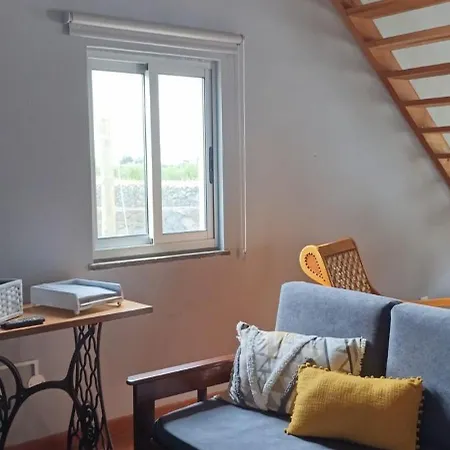 Chez Tronqueira 43 *