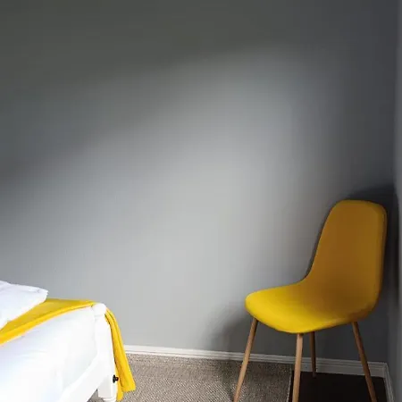 Chez Tronqueira 43 *