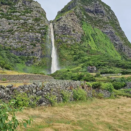 Chez Tronqueira 43 *