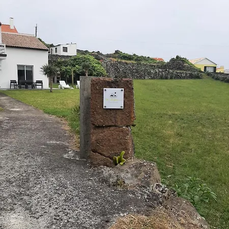 Chez Tronqueira 43 بيت للعطل *