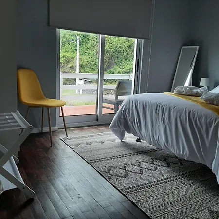 Chez Tronqueira 43 * Faja Grande