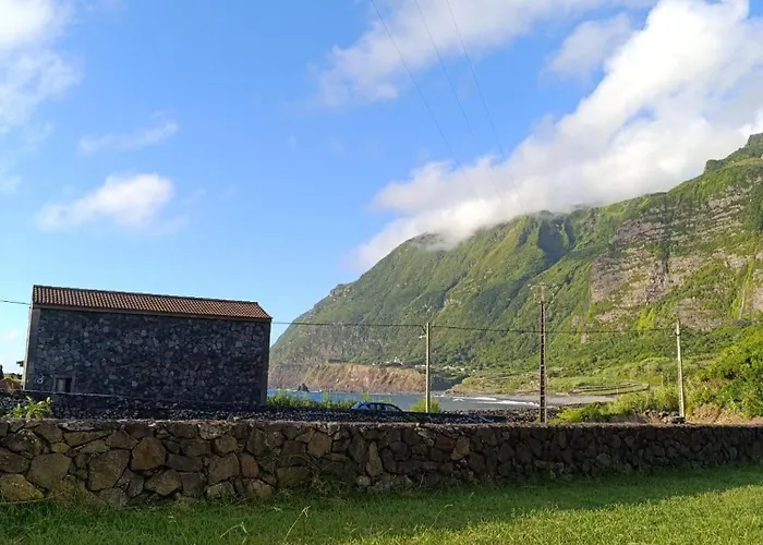 Chez Tronqueira 43 * Faja Grande